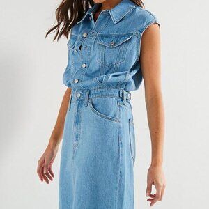 Levi’s Sleeveless Denim Midi Dress Button Front Western Style